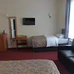 Global Lodge